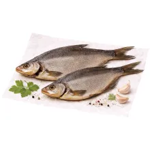 Brachsen, ganz, getrocknet und gesalzen,.. Brachsen, ganz, getrocknet und gesalzen,..