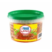 Weißkohlsalat mit Karotten nach koreanis.. Weißkohlsalat mit Karotten nach koreanis..