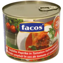 Gefüllte Paprika in Tomaten-Sahnesoße Gefüllte Paprika in Tomaten-Sahnesoße