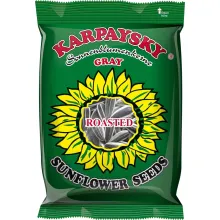 Geröstete graue Sonnenblumenkerne mit Sc.. Geröstete graue Sonnenblumenkerne mit Sc..