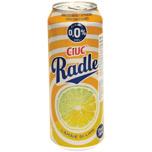 Alkoholfreies Biermischgetränk aus Erfrischungsgetränk mit Zitronengeschmack und Bier Ciuc Radler, mit Zucker und Süßungsmittel.