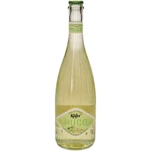 Aromatisierter weinhaltiger Cocktail Aromatisierter weinhaltiger Cocktail