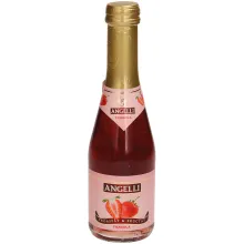Aromatisierter weinhaltiger Cocktail mit.. Aromatisierter weinhaltiger Cocktail mit..