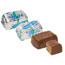 Konfekt mit 26% Erdnüssen, mit Schoko-Er.. Konfekt mit 26% Erdnüssen, mit Schoko-Er..